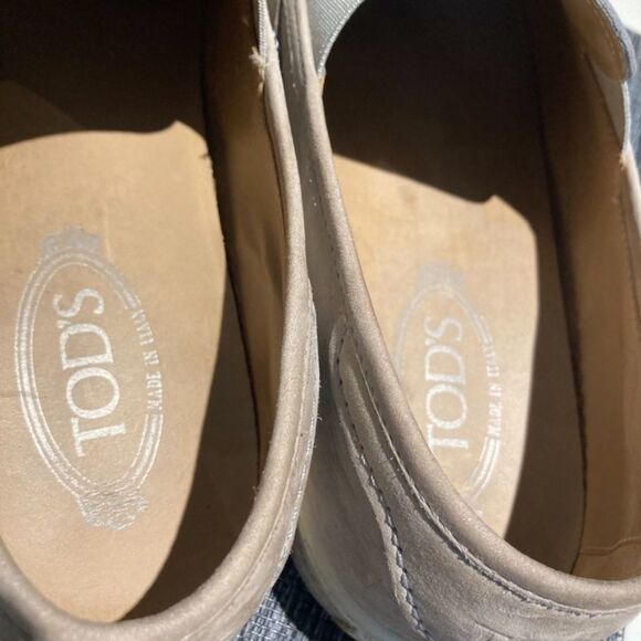 Tod’s Men’s suede slipons - Picture 9 of 9